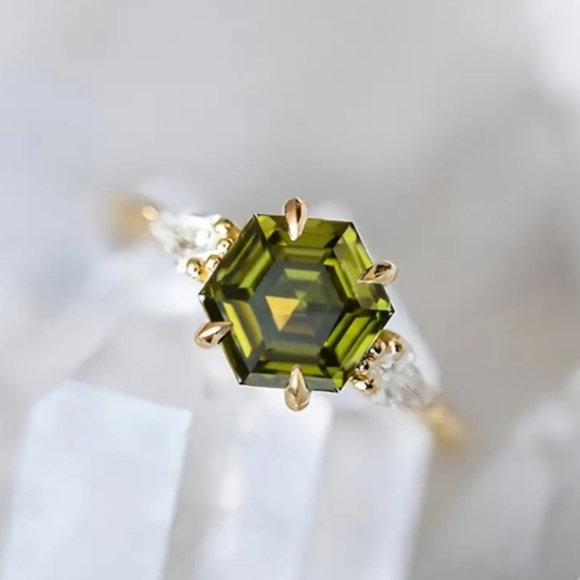 Jewelry - Zicron emerald sterling 925 ring